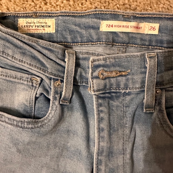 Levi’s 724 high rise slim straight fit - Picture 3 of 8
